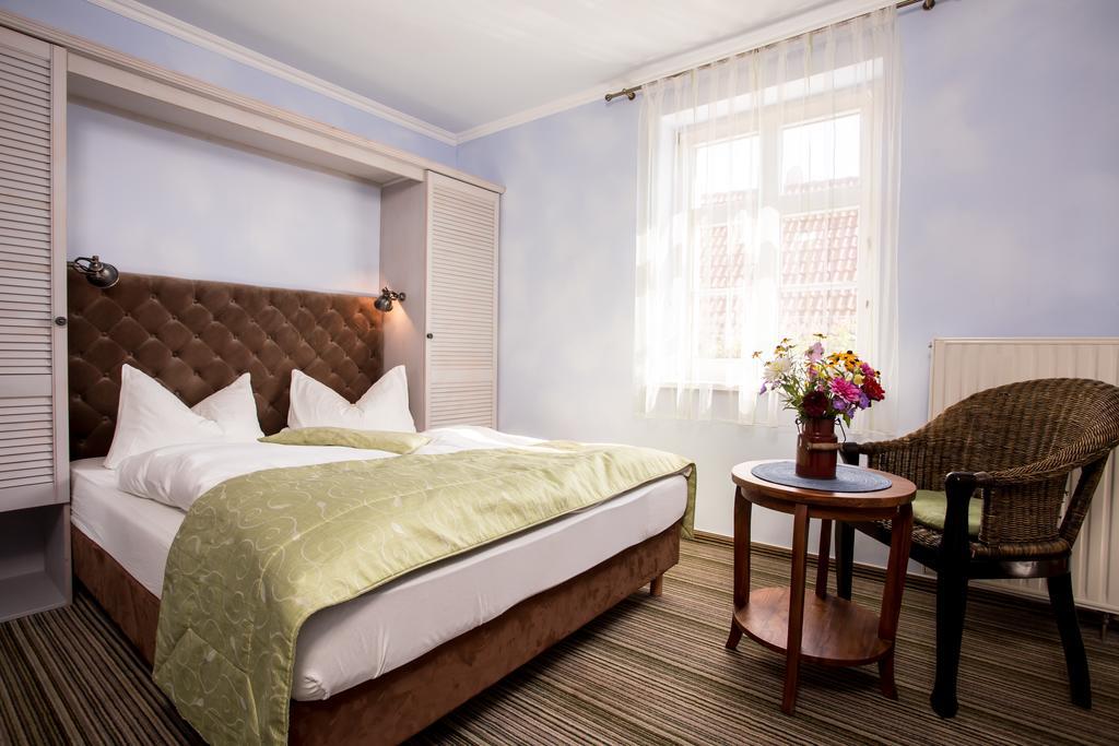 Up Hus Hotel Neuruppin Quarto foto